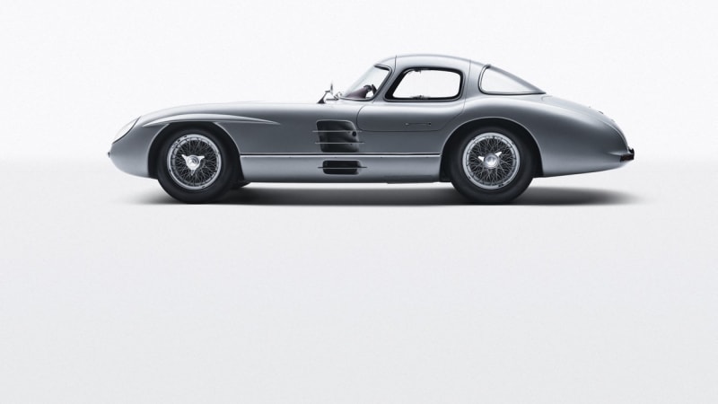 GALERIE: Mercedes-Benz prodal nejdražší auto na světě. Kolik tahle vymazlená kára stála?