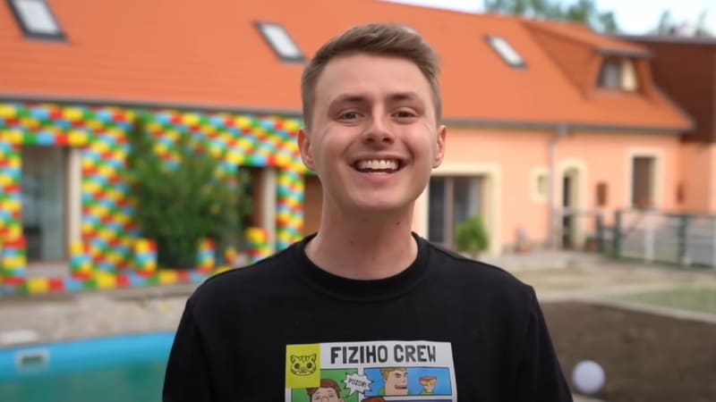 GALERIE: Tohle je 10 nejlépe placených českých youtuberů! Vydělává víc Anna Šulc, Tary nebo FIZI?