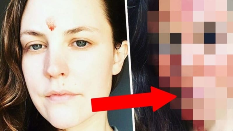 NECHUTNÉ FOTO: Žena si potřela obličej menstruační krví kvůli bizarnímu důvodu! Před čím se tím chrání?