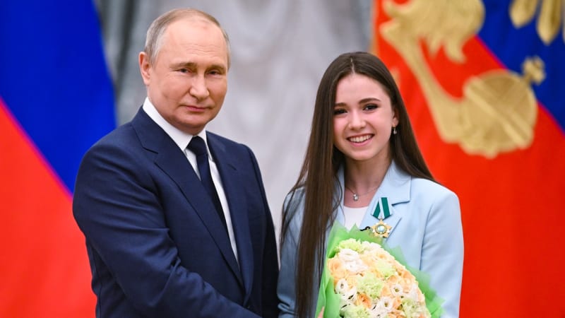 Vladimir Putin brání kontroverzní olympijskou krasobruslařku! Jak bizarně omlouvá její doping?