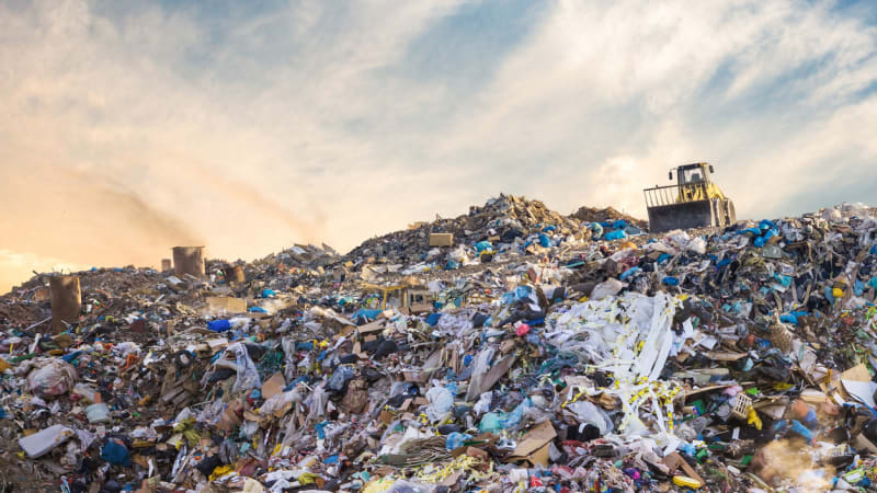 ODHALENO: Brutální důvody, proč byste měli konečně třídit odpad. Čím vším zničíme svět?