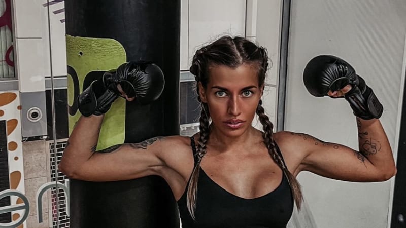 VIDEO: Silvia Dellai se konečně vyjádřila ke vzdanému zápasu. Proč pornoherečka odešla z ringu?