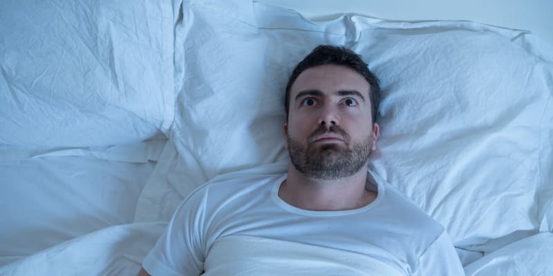 Sex mužům pomáhá usnout