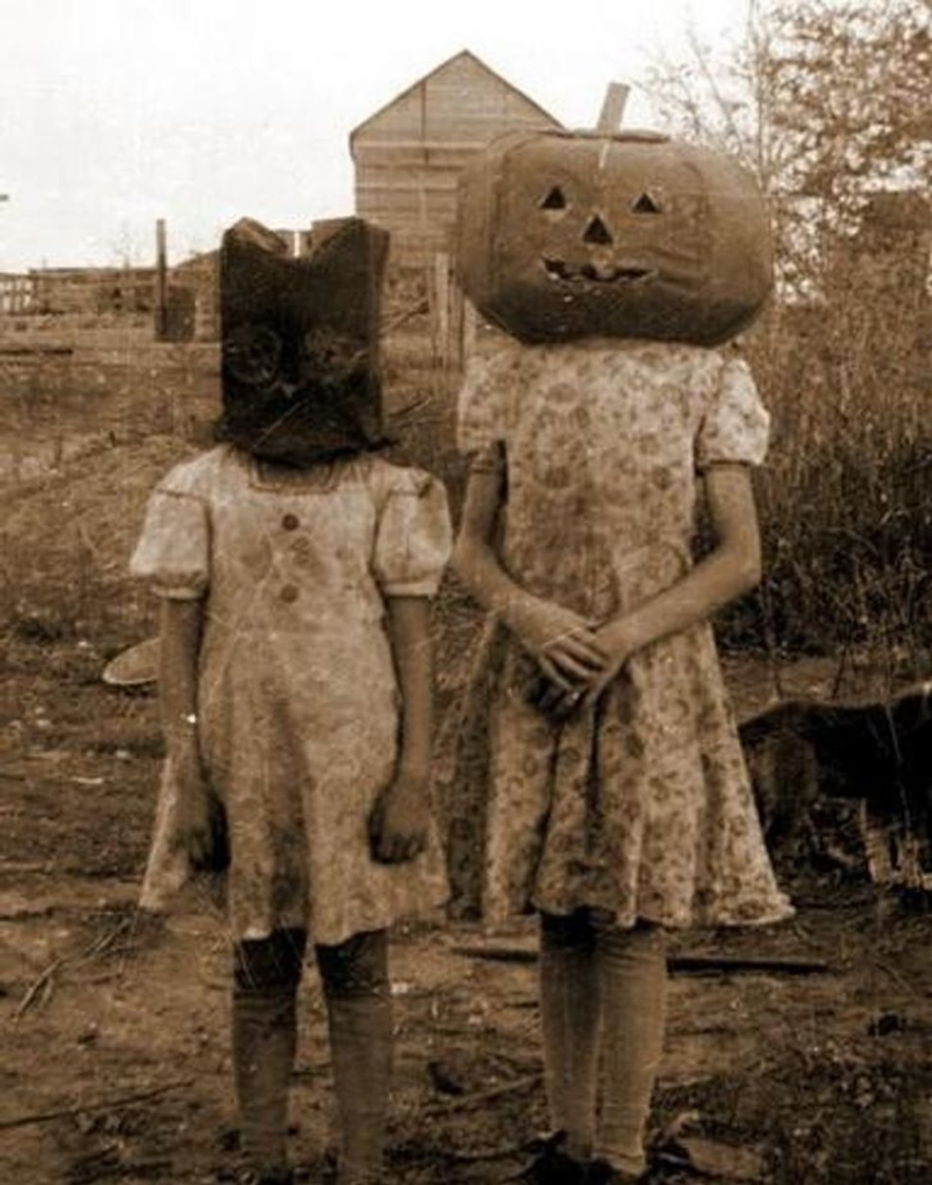 Halloweenské kostýmy před sto lety