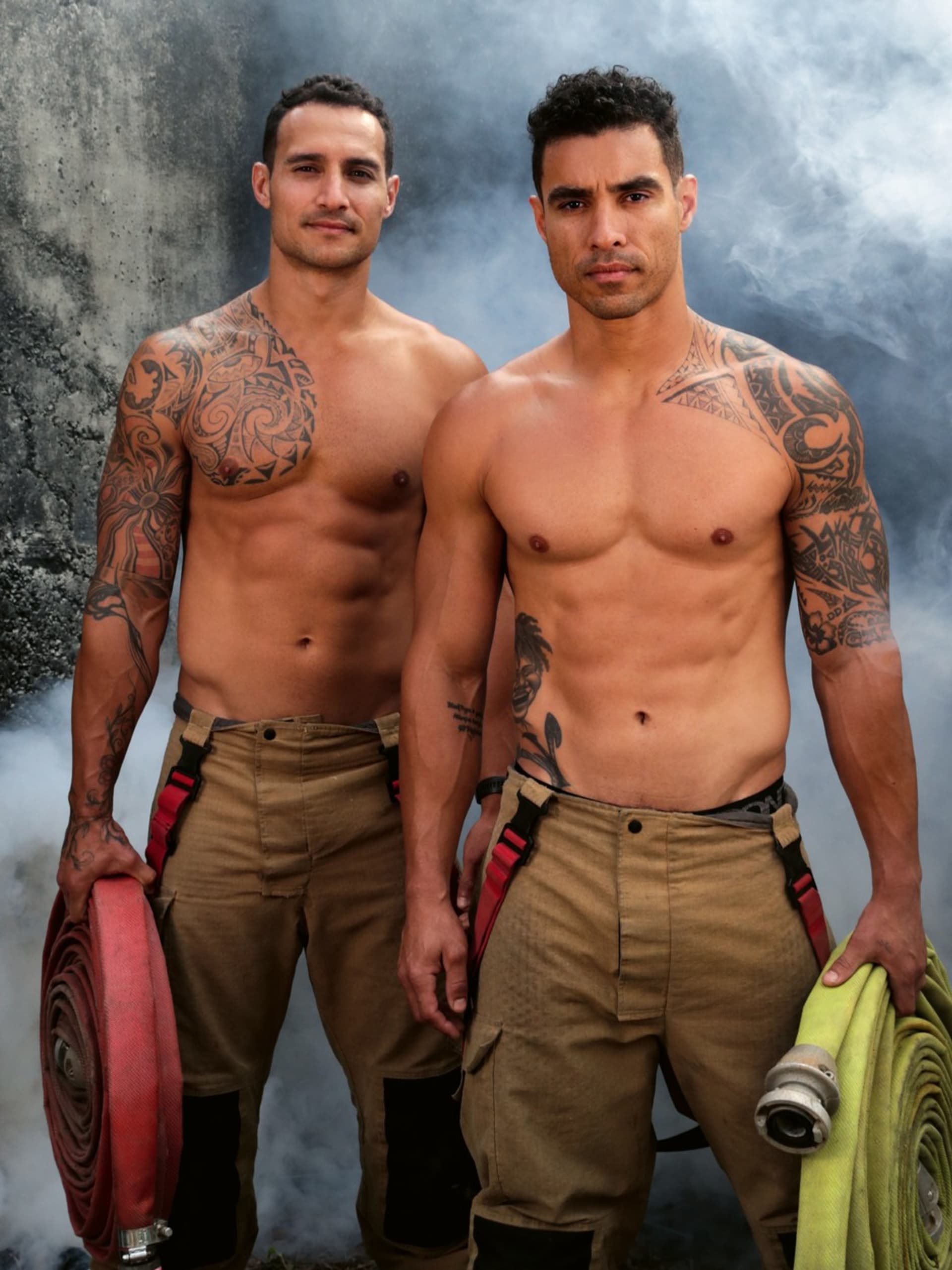 Sexy hasiči nafotili kalendář 14