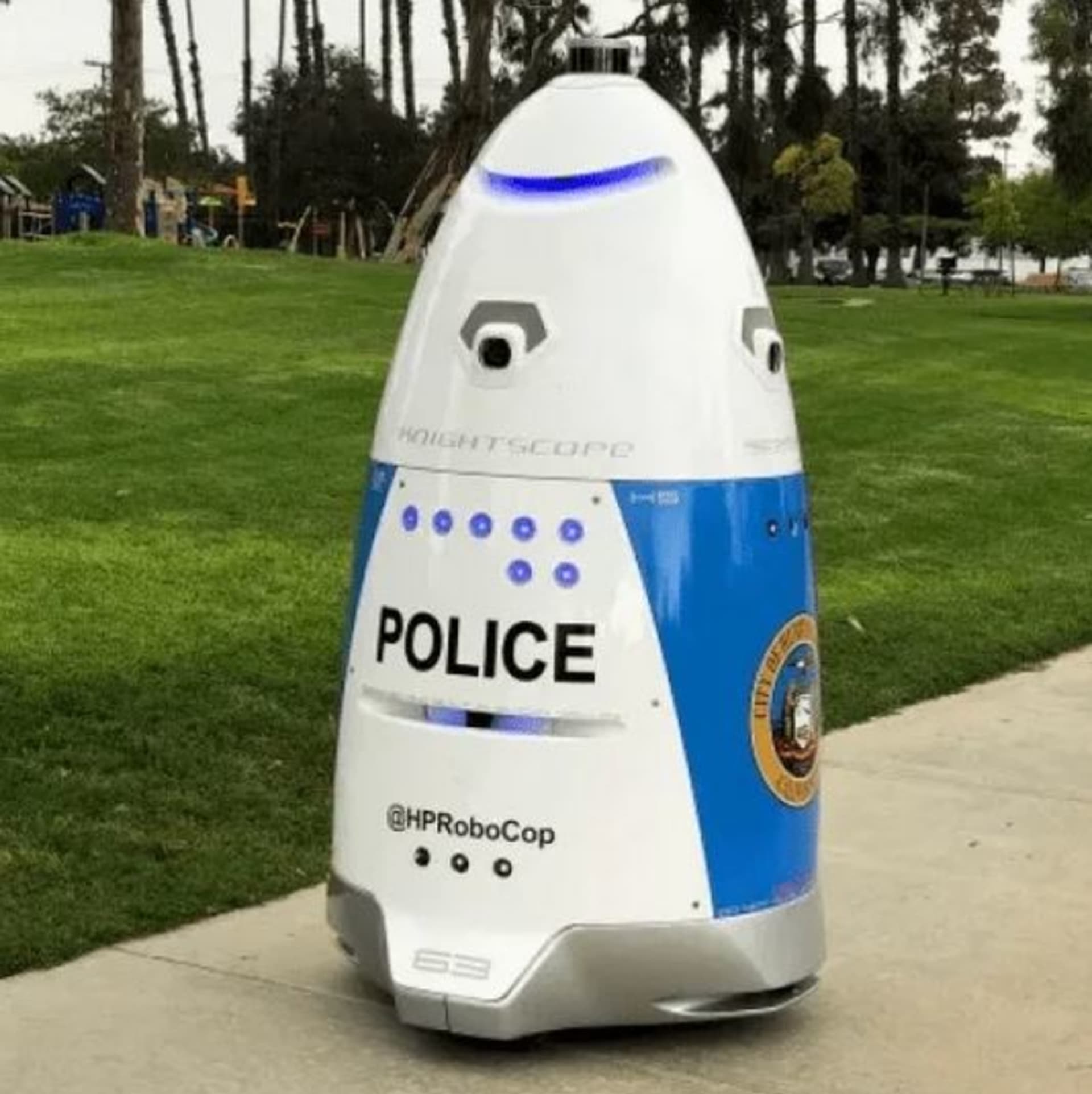 Policejní robot 1