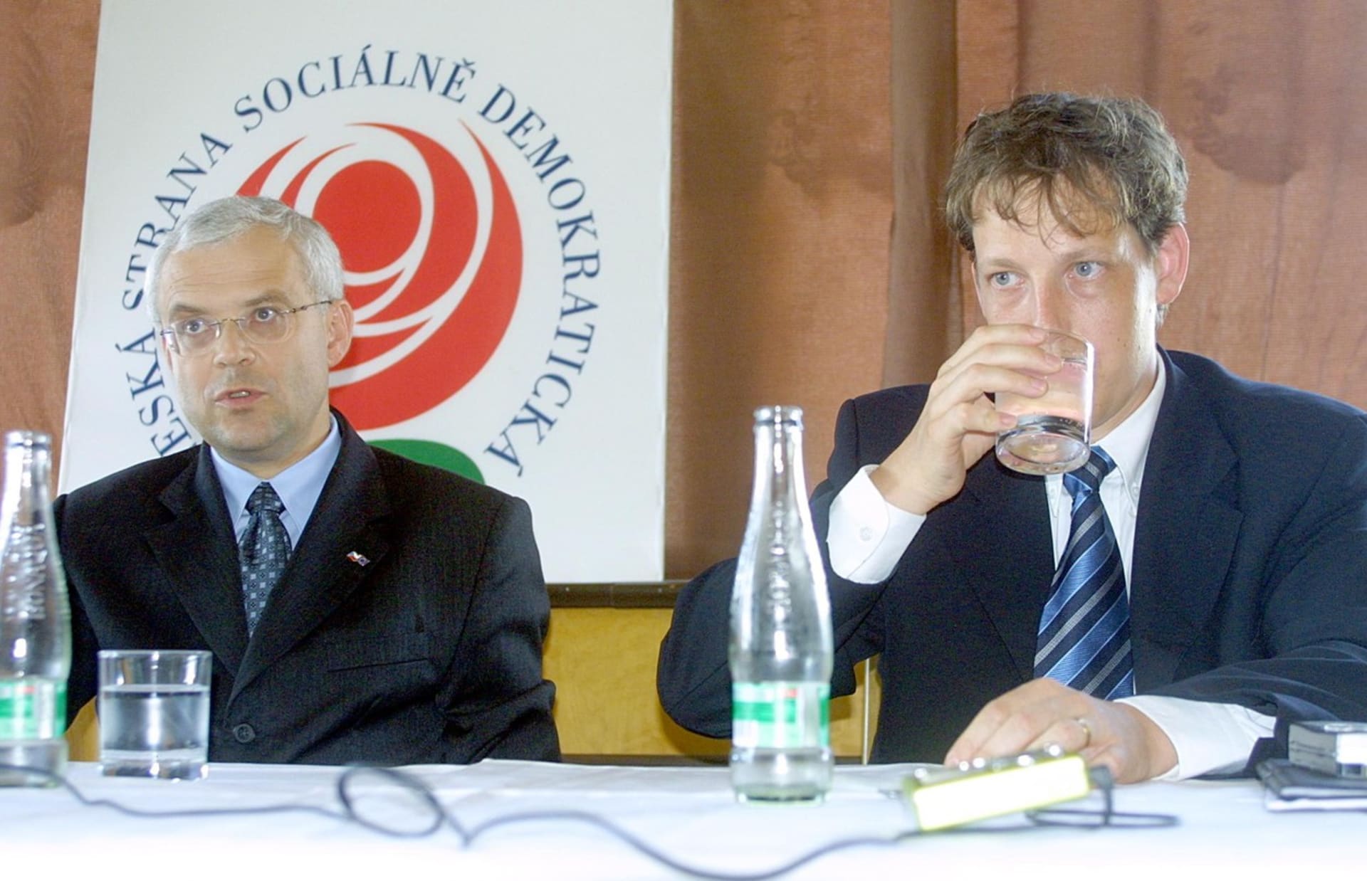 Vladimír Špidla a Stanislav Gross na zasedání strany