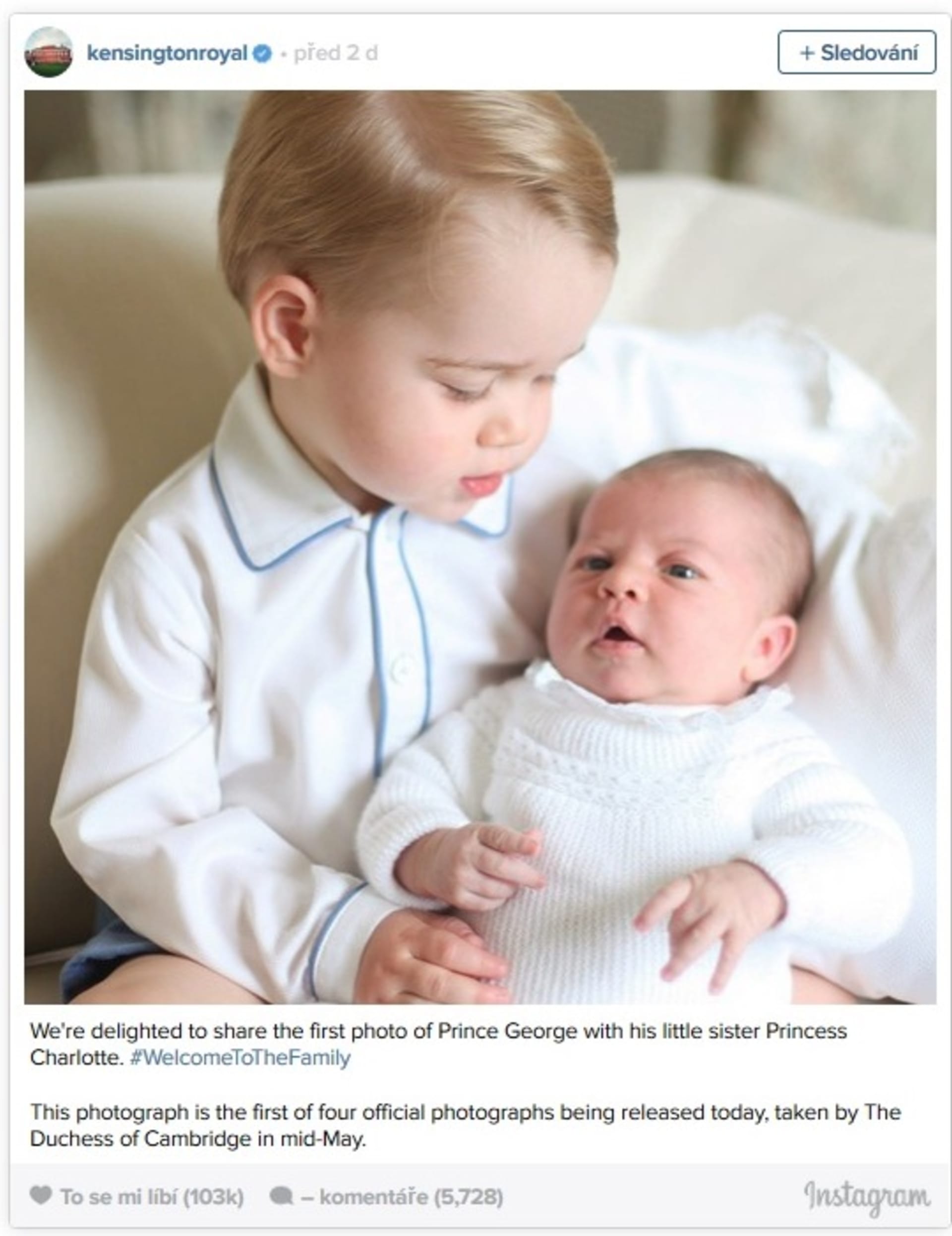První foto Prince George s jeho malou sestrou, princeznou Charlotte