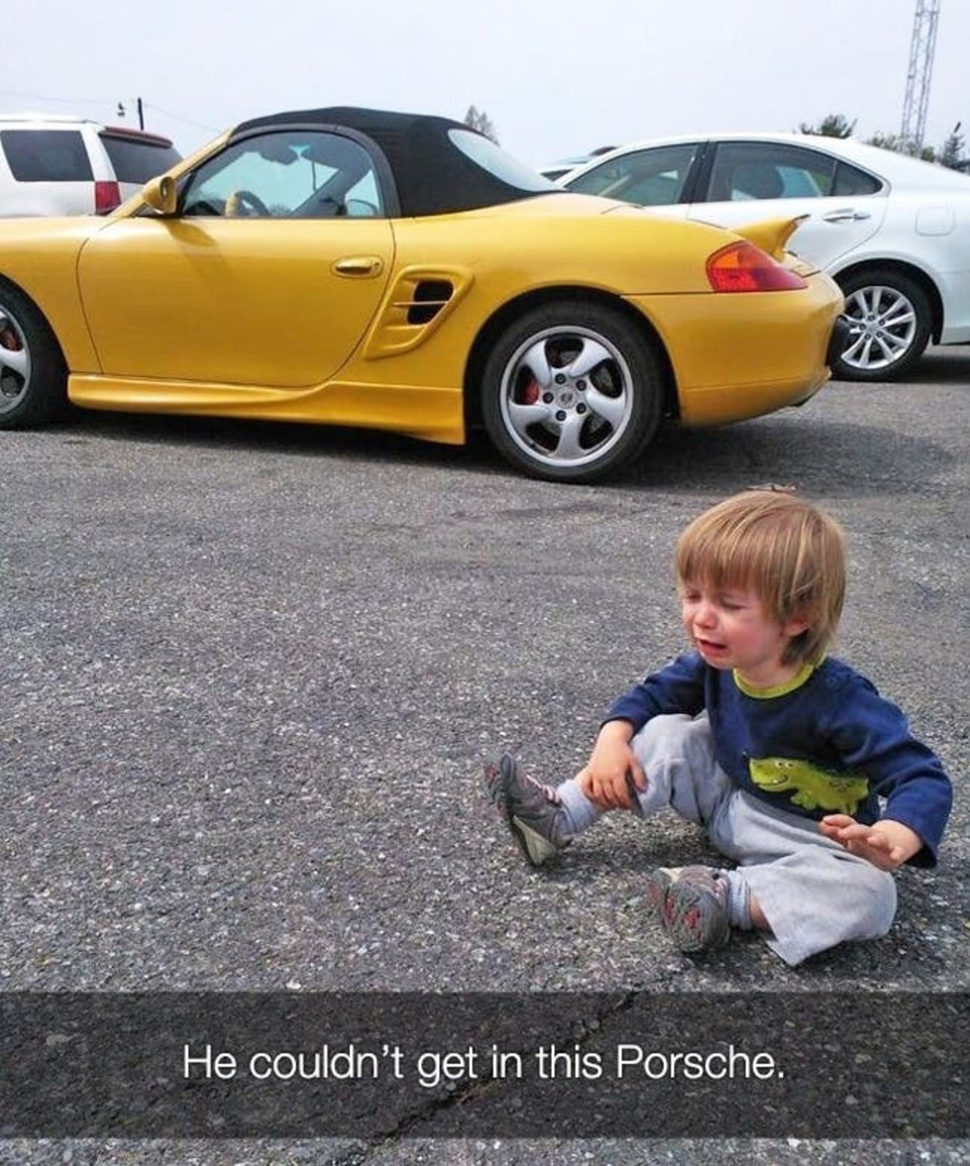 Rád by se svezl v Porsche.