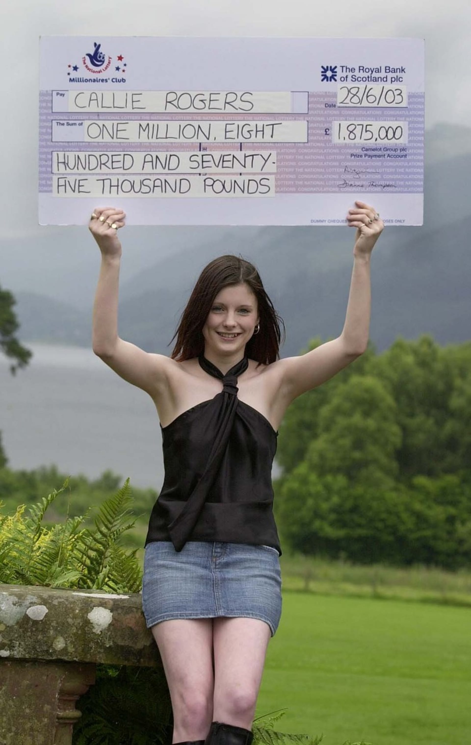 Callie Rogers - Nejmladší vítězka britské loterie 2