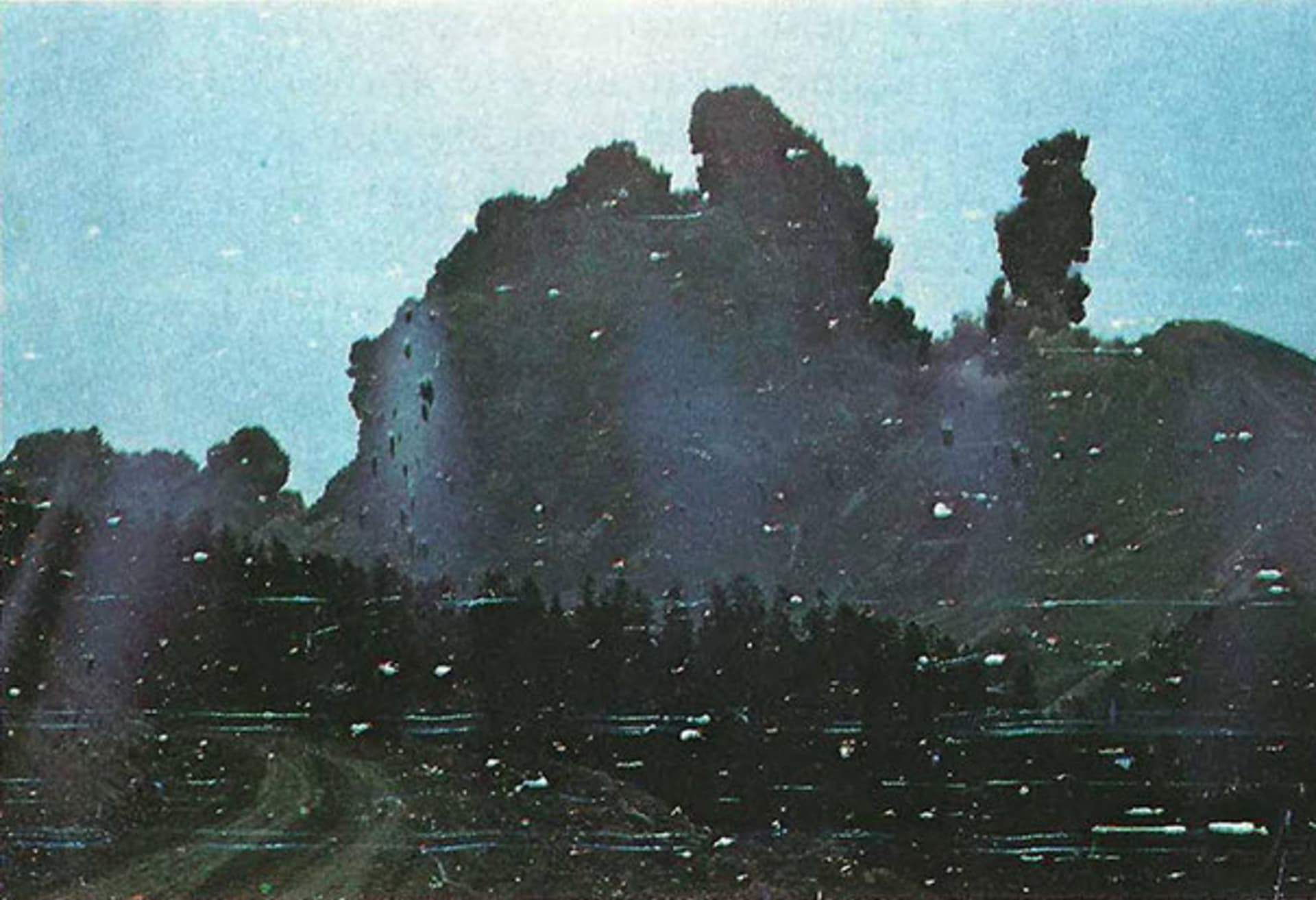 Fotograf Robert Landsberg těsně předtím, než ho zabil výbuch sopky Mt. St. Helen.