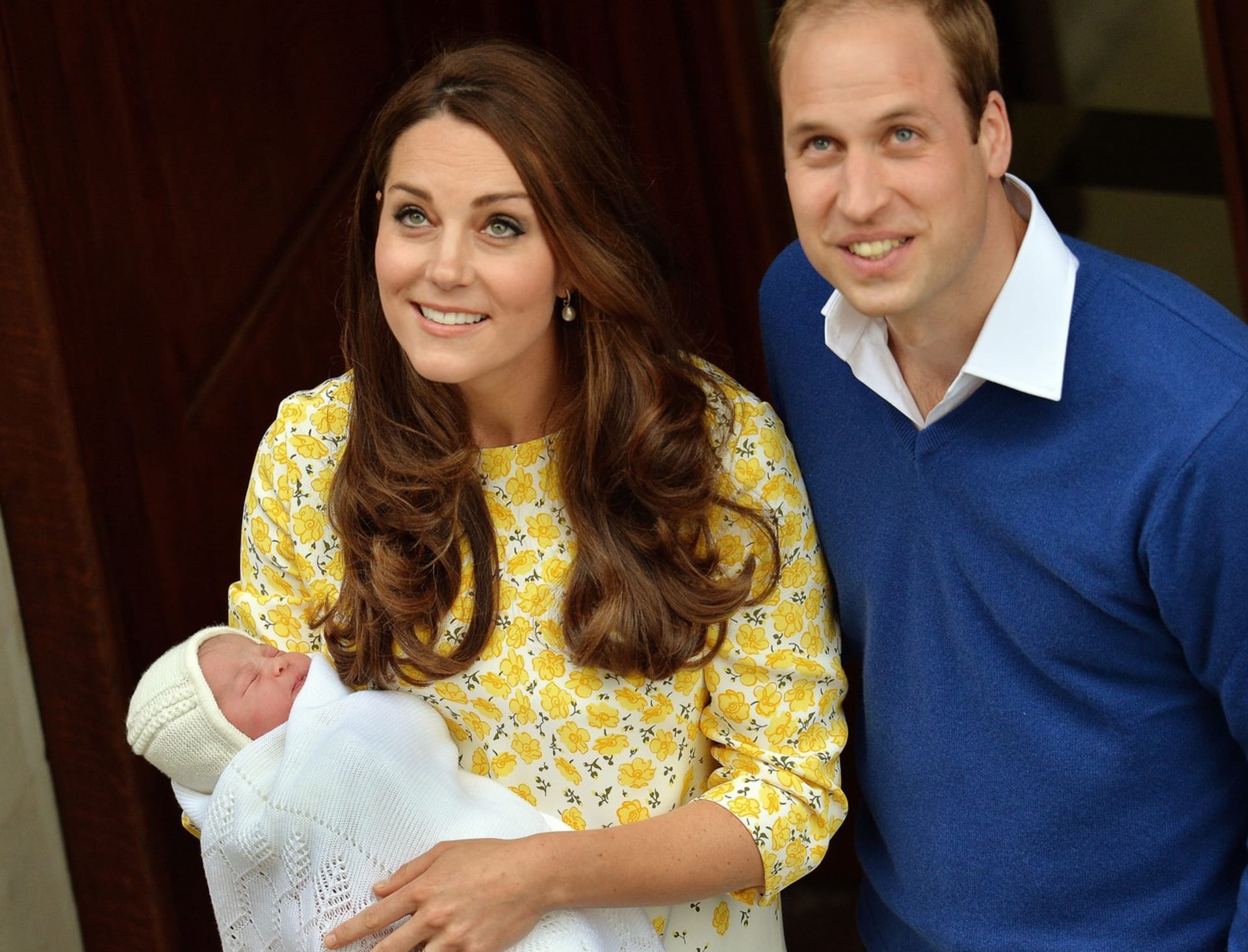 Princezna Charlotte je prostředním dítětem prince Williama a princezny Catherine.