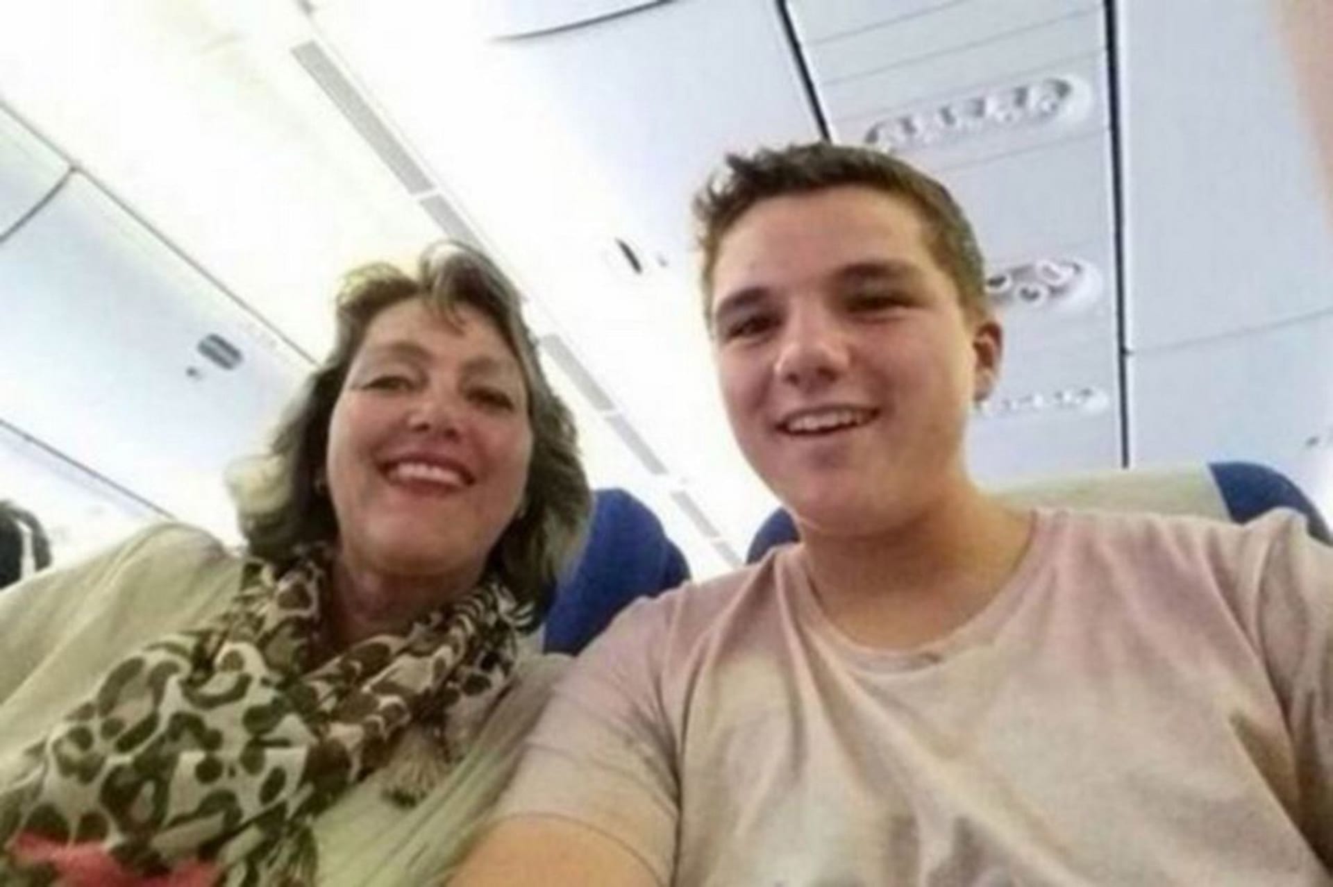 Gary Slock and Petra Langeveld, maminka se synem na palubě Malaysia-Airlines-flight-MH17