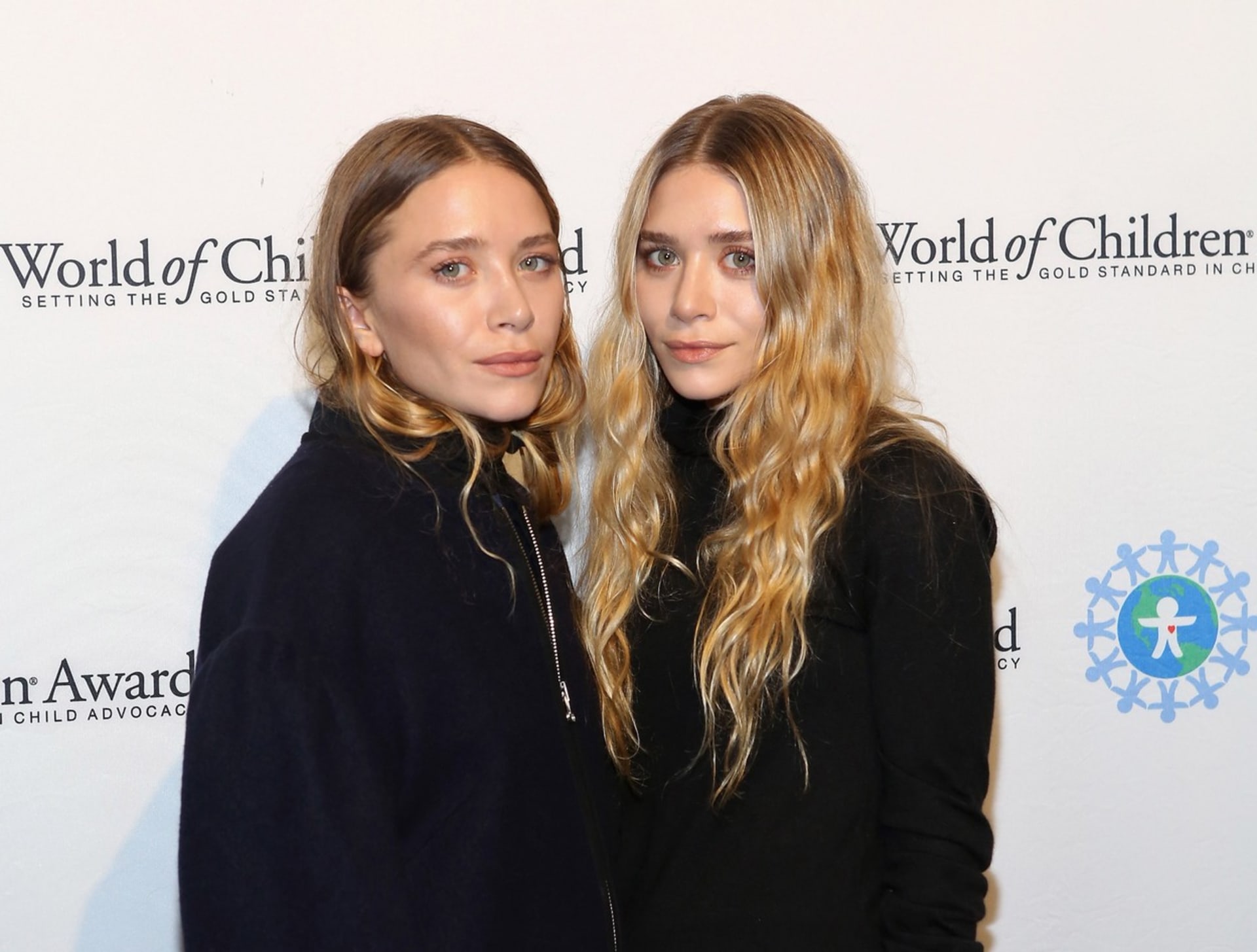 Mary-Kate Olsen v poslední době podstoupila plastickou operaci, aby nebyla podobná své sestře Ashley. 