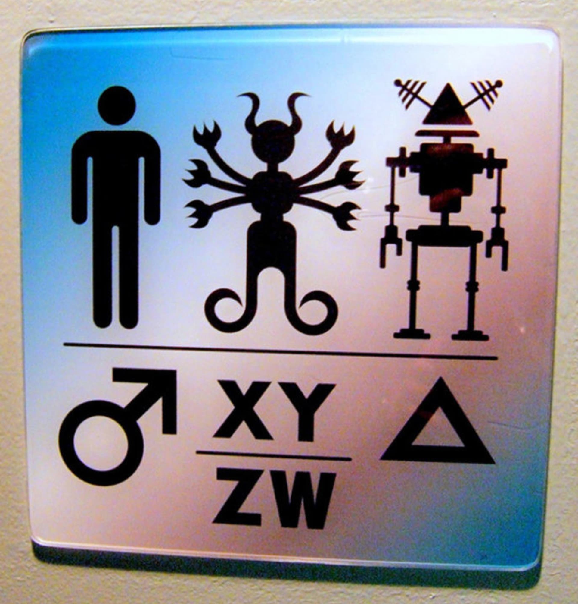 Vtipné označení pánských a dámských záchodků 16