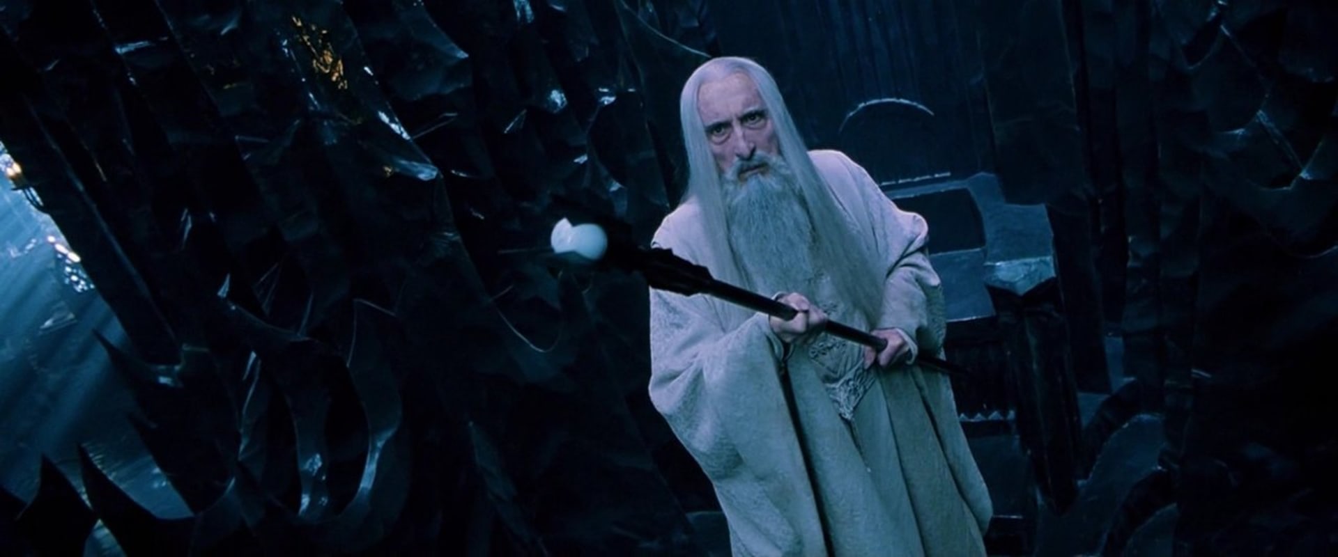 Podlý Saruman v Pánovi prstenů