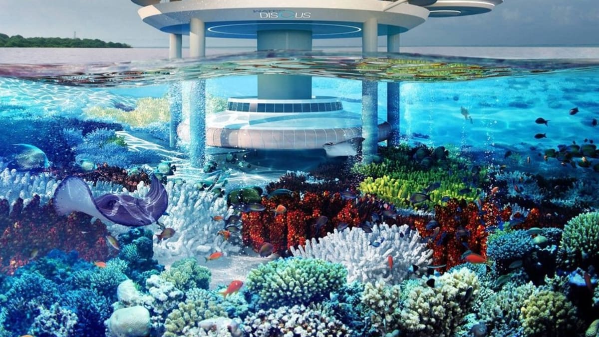 Hotel ve tvaru disku je v Dubaji a je napůl v moři.