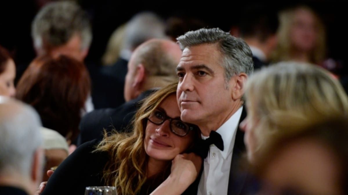 Jen přátelé? Julia Roberts a George Clooney na předávání cen BAFTA