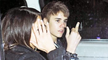 Justin Bieber: Výslech na letišti. Co zase provedl?