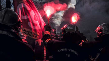 Protesty hasičů ve Francii