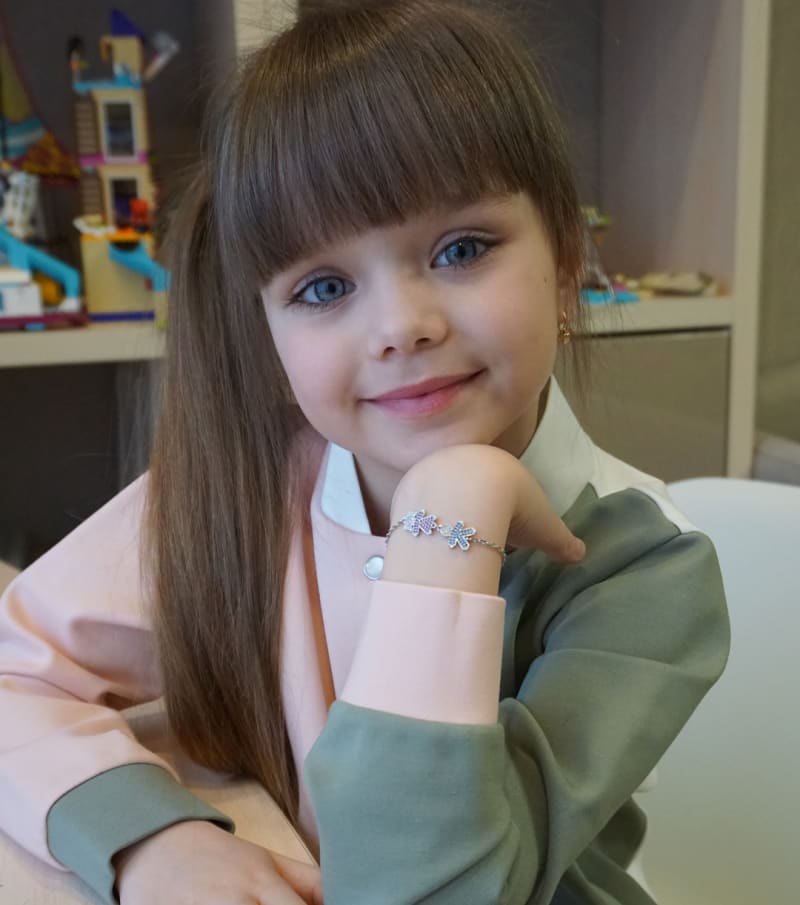 Anna Knyazeva - nová nejkrásnější holčička na světě 6