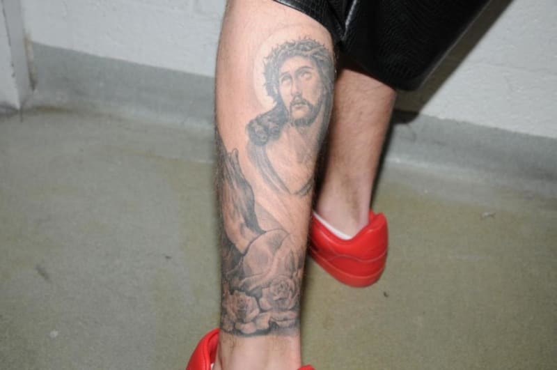Bieber tetování - policejní snímky Miami - Obrázek 3