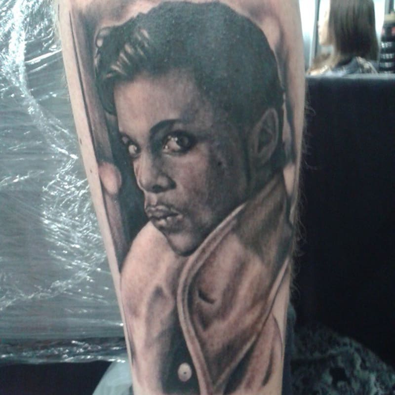 Tetování podle slavných osobností - Prince