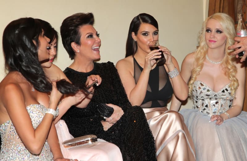 Kim Kardashian na plese ve Vídni - matka Kris Jenner a místní smetánka