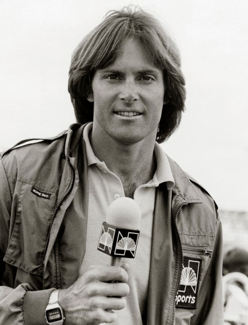 Bruce Jenner je původně atlet, má zlatou olympijsou medaili z desetiboje.
