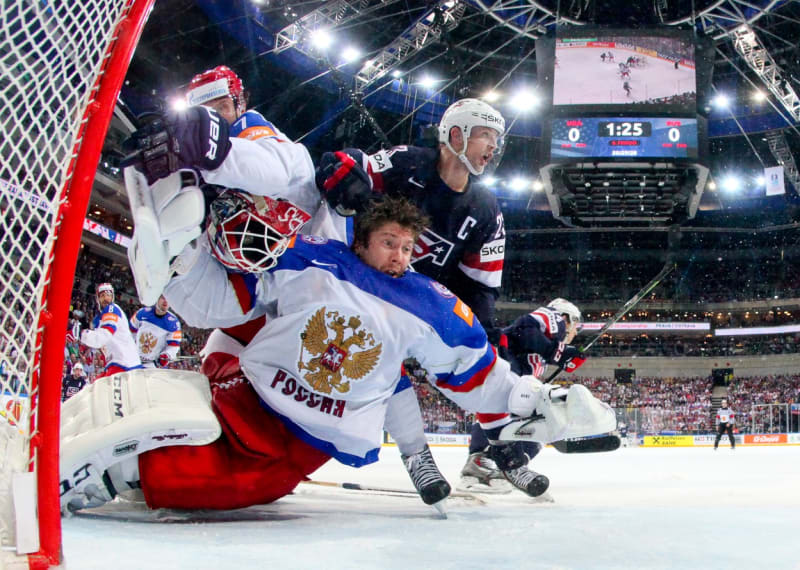Rusko se pralo s USA v semifinále a tam se sborná namlsala, vyhráli 4:0. Ale pak přišla těžká porážka ve finále.