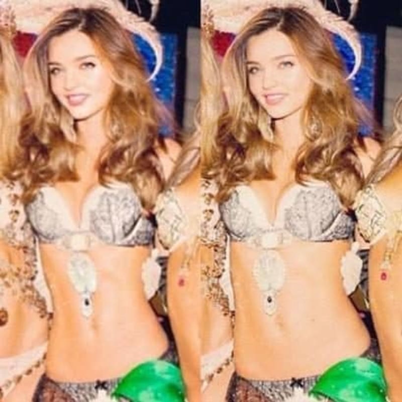 Levou fotku umístila Miranda Kerr na svůj instagram, druhá ukazuje originál. Modelka se následně bránila, že takto upravenou fotografii našla na internetu.