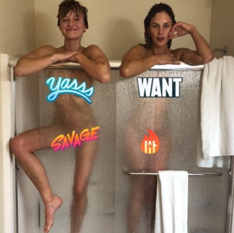 Na Instagramu ukazuje své nahé tělo docela pravidelně.