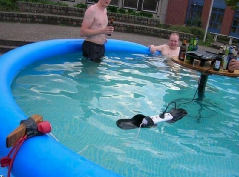 V tomhle bazénu bychom se teda asi nekoupali.