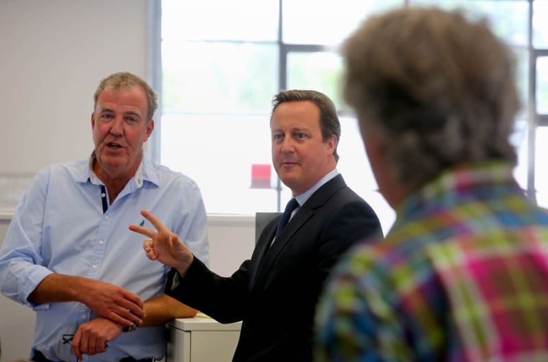 S bývalým britským premiérem Davidem Cameronem.