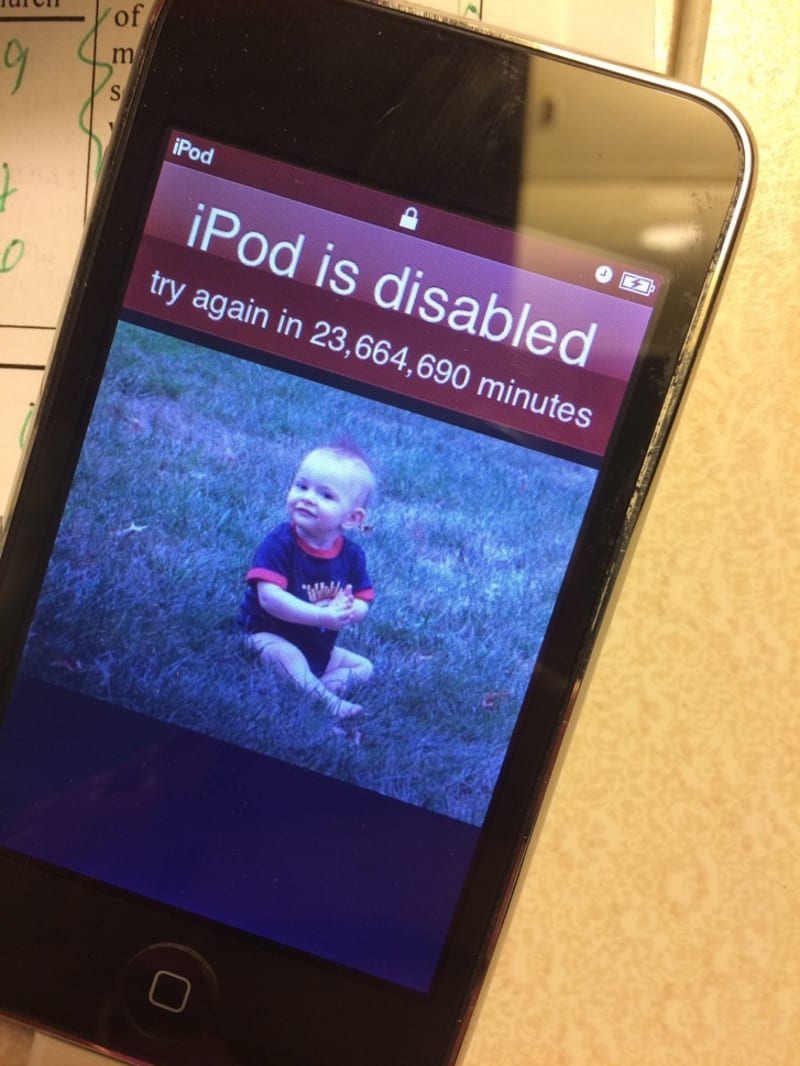 Když vám dítě zablokuje iPod na sakra dlouho.