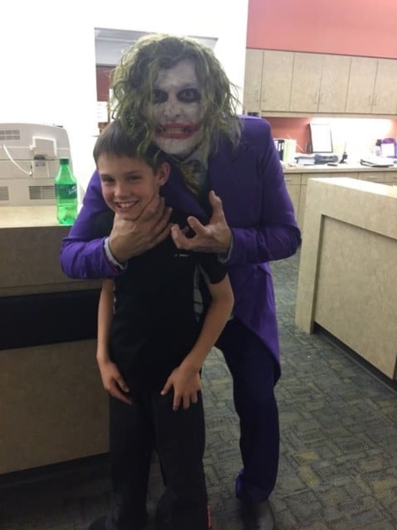Porod v kostýmu Jokera - Obrázek 5