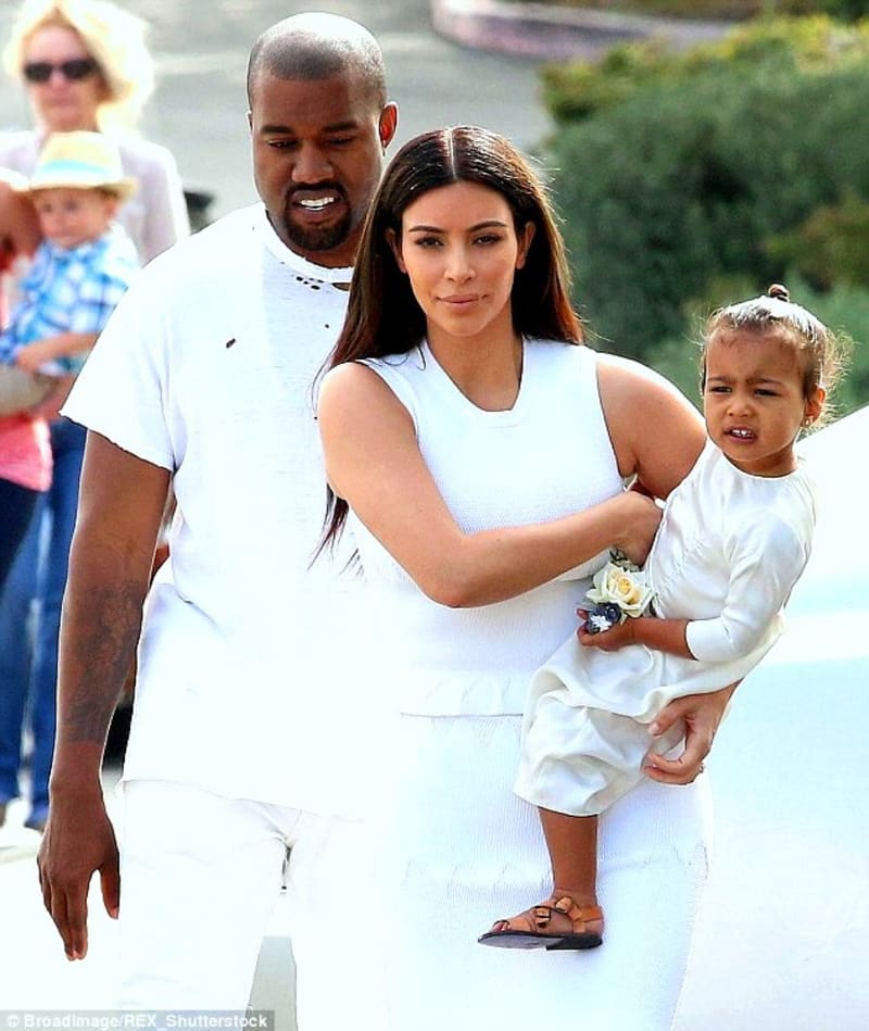 Kim Kardashian s manželem a dcerou