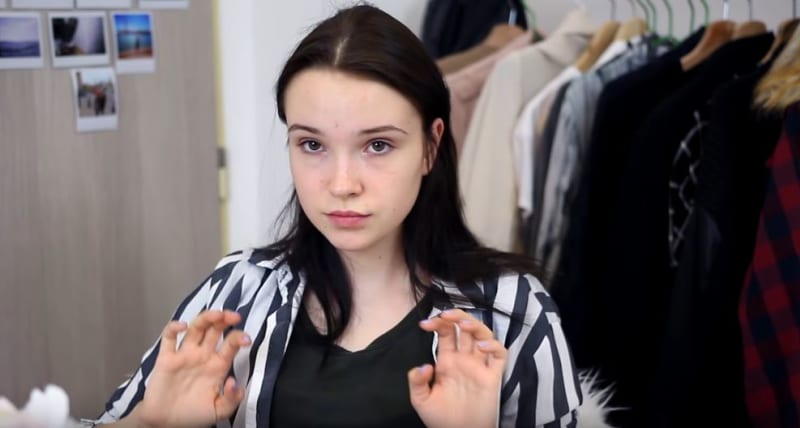 Slovenská youtuberka Moma bez make-upu