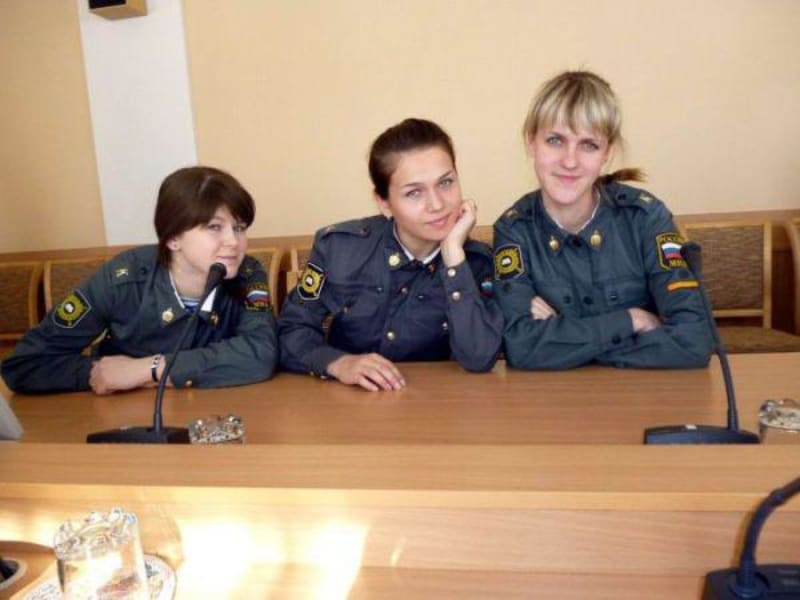 Ruské sexy holky v uniformách - Obrázek 12