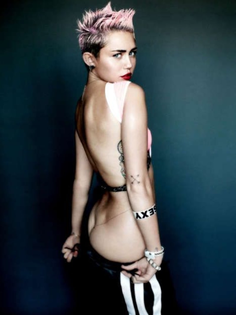 25 sexy fotek Miley - Obrázek 7