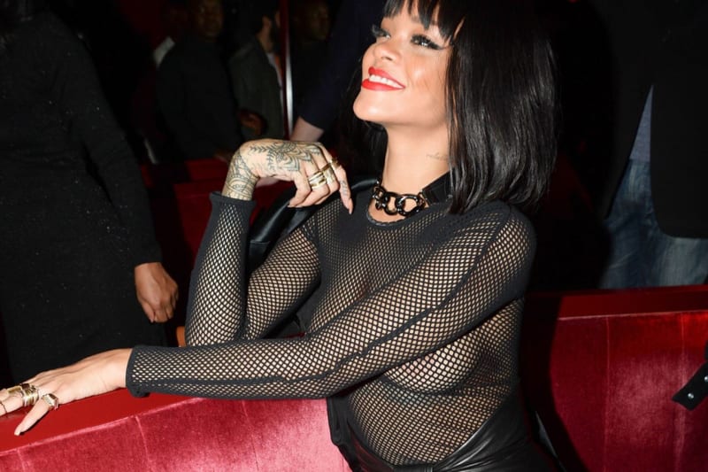 Rihanna na Balmain after party v Paříži ukázala své krásné tělo