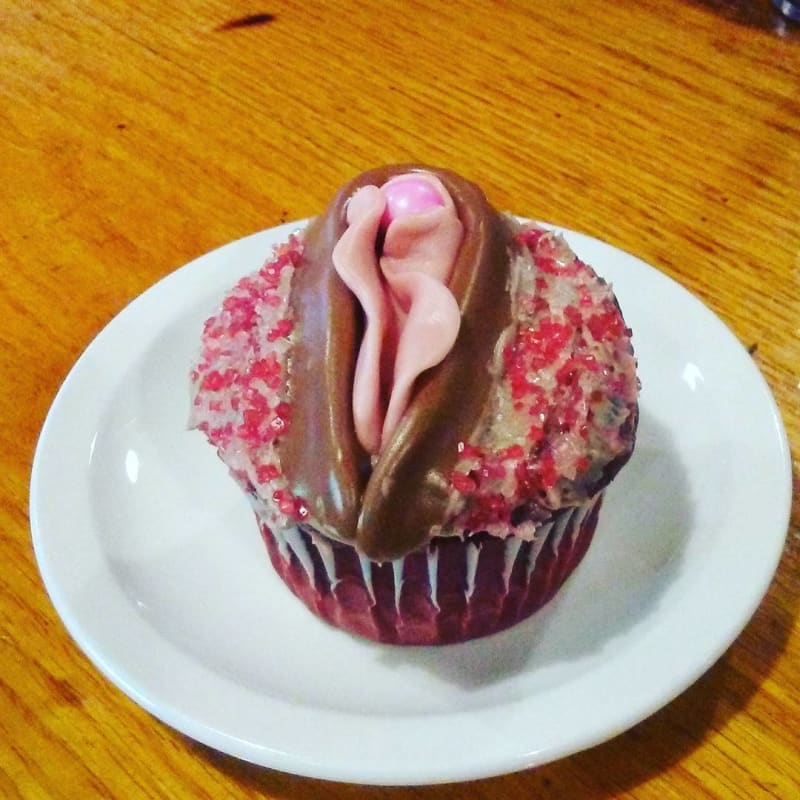 Cupcakes ve tvaru vagin 2