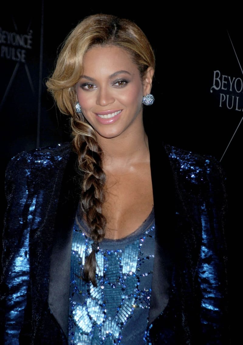 Zpěvačka Beyonce Knowles je velice elegantní a ví, co jí sluší
