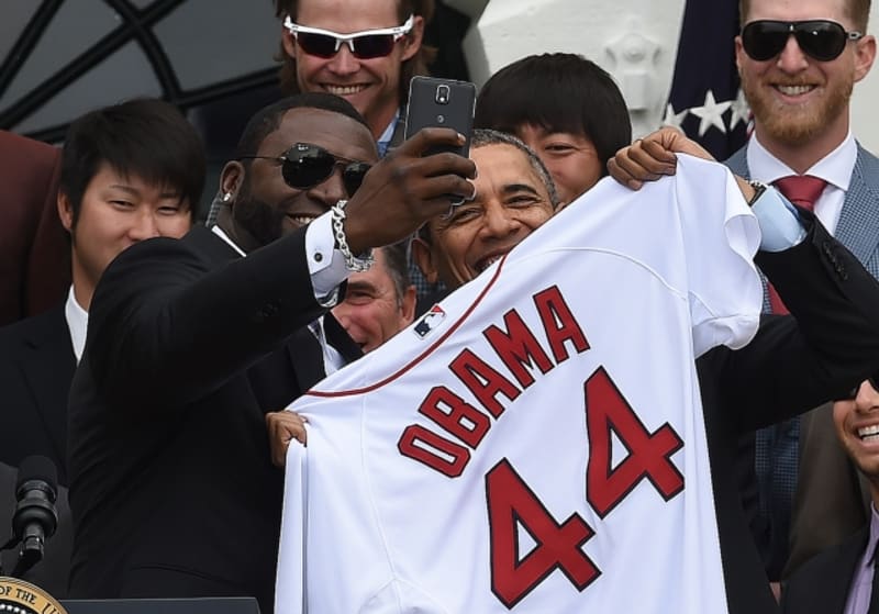 Nejlepší selfie roku 2014 - Obama je často objektem focení