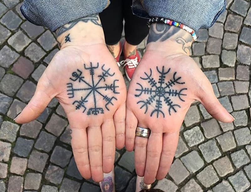 Dokonalá tetování na dlani 8