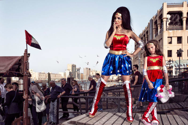 Wonder Woman – Suzie & Savannah, Ukrajina