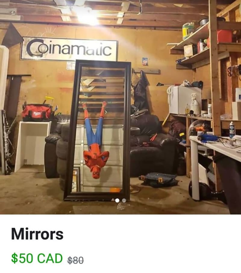 Když se snažíš prodat zrcadlo, aniž bys byl viděn.