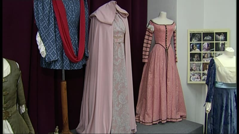 Šaty z pohádky se vystavují v Německu každoročně