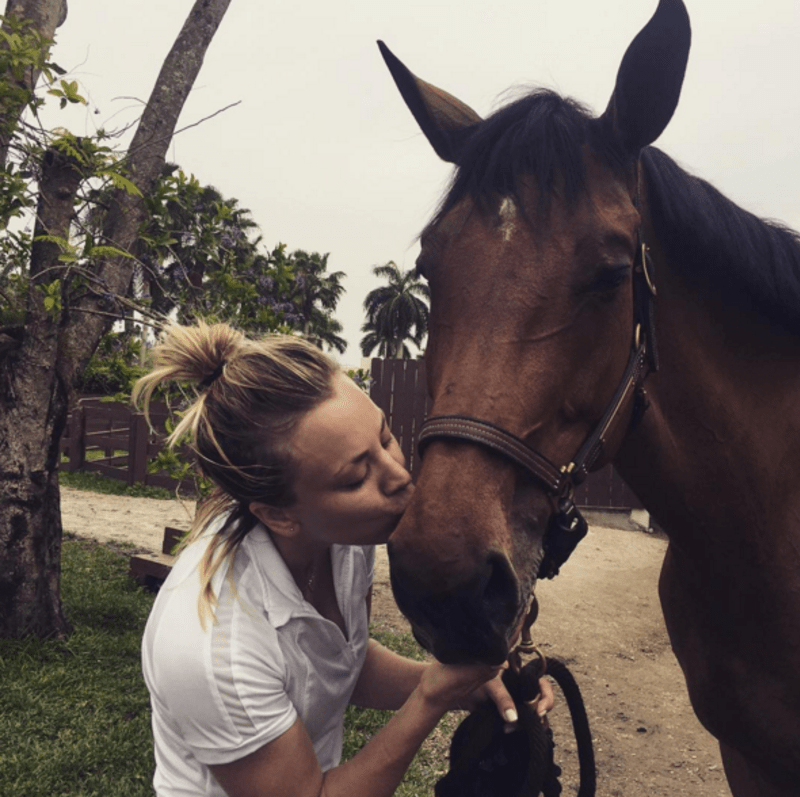 Právě láska ke koním je zřejmě spojila dohromady.