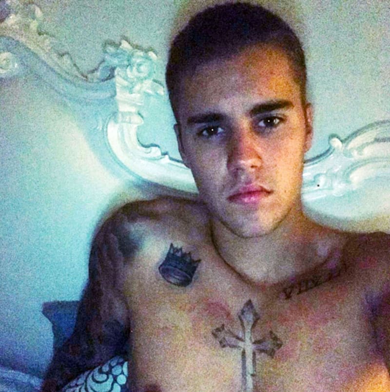 Na internetu se opět objevily Justinovy nahé fotky.